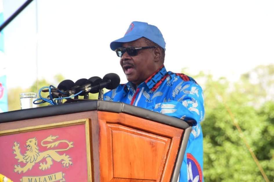 Mutharika Dissolves Cabinet Malawi Voice