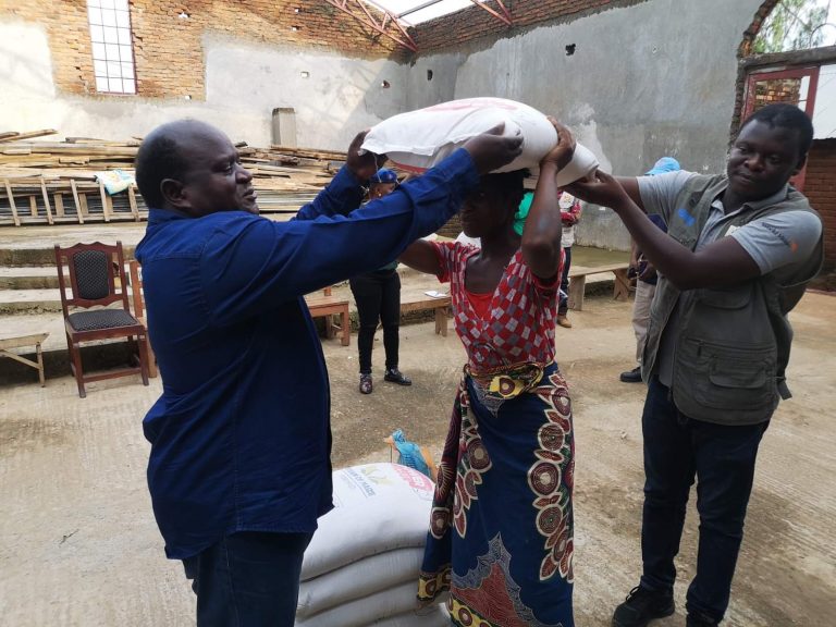 DoDMA Provides Relief Items to Floods Affected Families in Nkhotakota