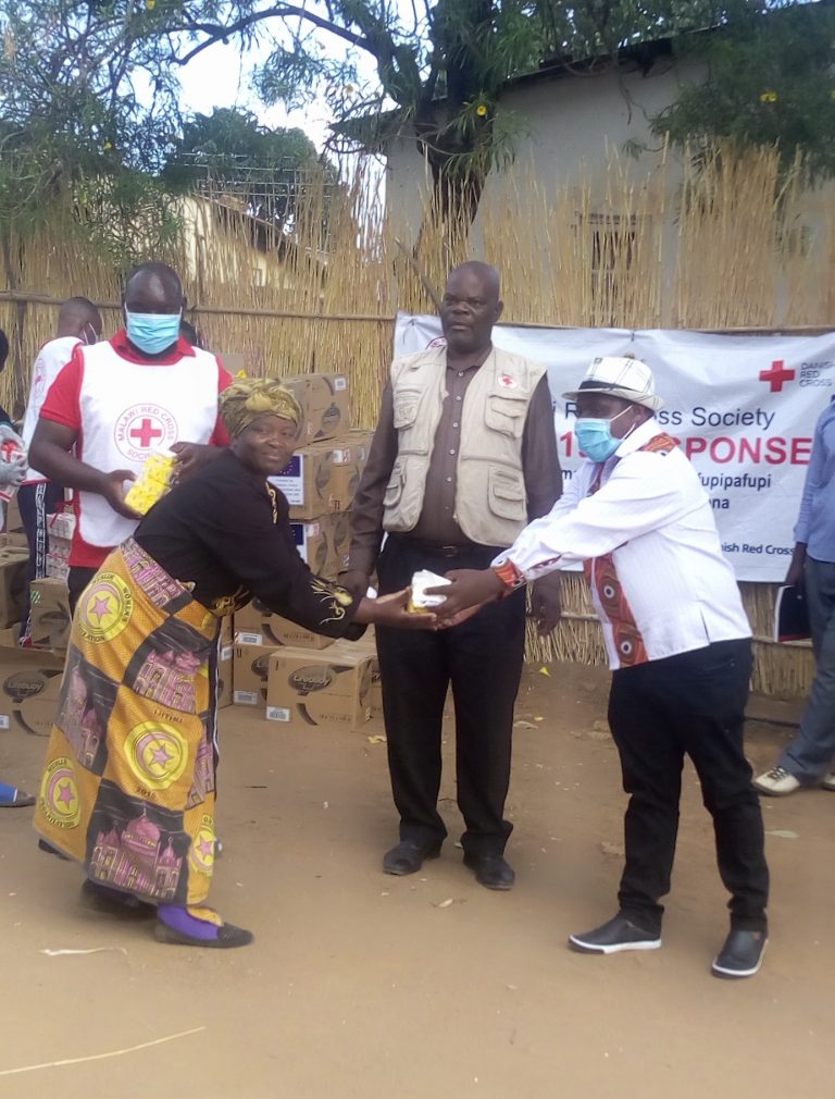Malawi Red Cross Donates Soap to Kaliyeka Residents to Fight Covid-19