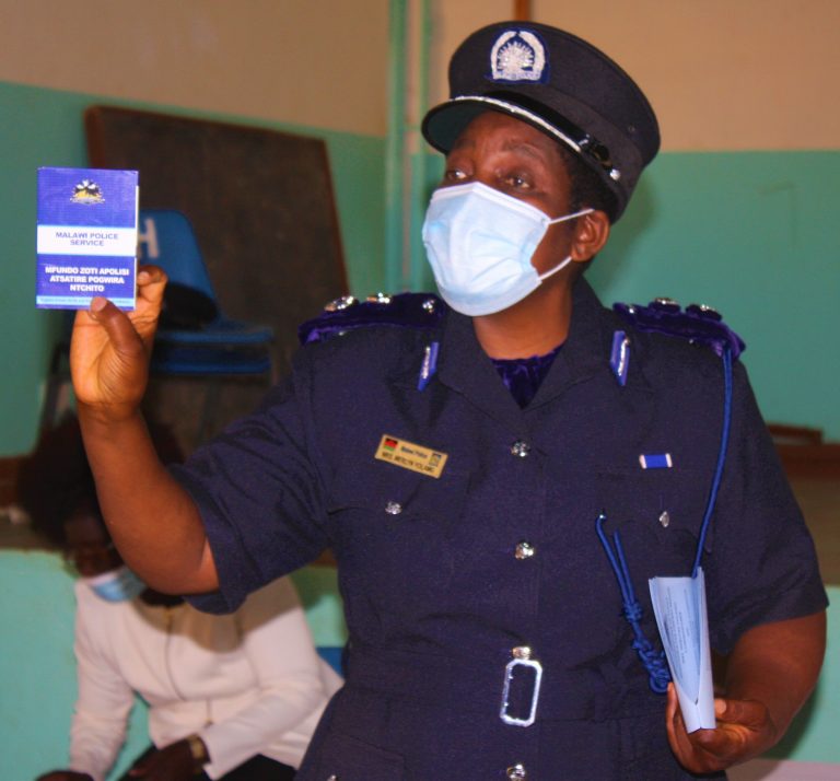 Be Professional, Police Officers Told