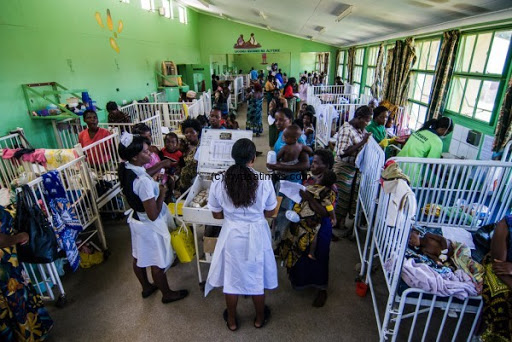 CRISIS!Kamuzu Central Hospital Runs Out Of Oxygen Cylinders: Gives Priority To Covid-19 Patients