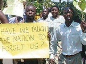 Tonse Govt Obtains Injunction Against Teachers Strike
