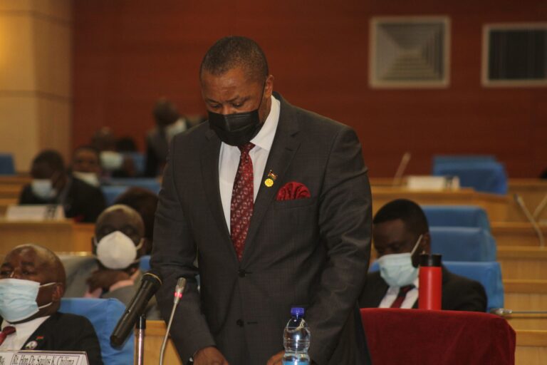 Chilima says Govt Working Swiftly to Stabilise Kwacha