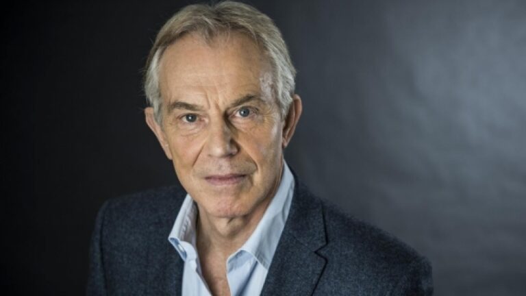 Tony Blair Silently Sneaks Into Malawi