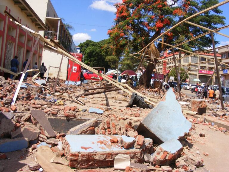 Lilongwe City Council Demolishes ‘Ziboliboli’ Market