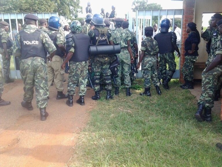Kasungu bank robbers arrested, irate people cause havoc