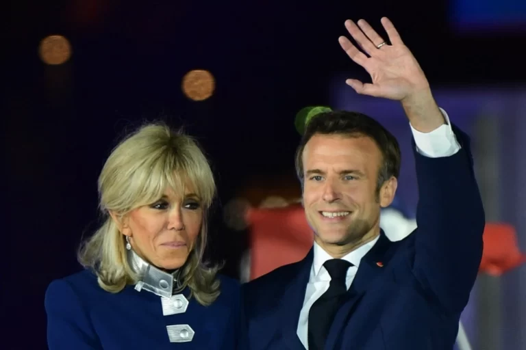 Victorious Macron Vows to Unite a ‘Divided’ France
