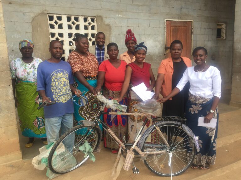 Water for People Donates Bicycles Worth Over MKO.3 Million to Blantyre Schemes