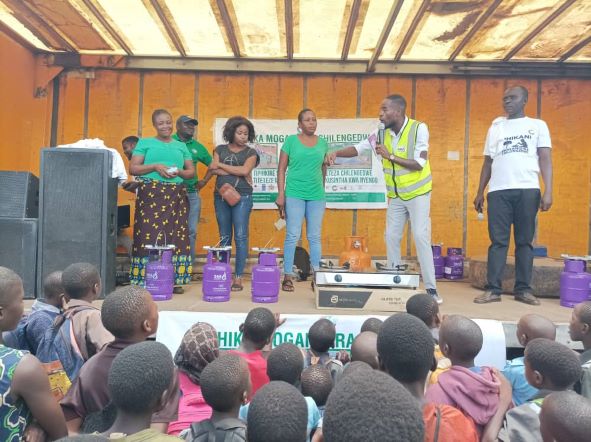 CEM donates 20 gas cookers in promoting gas for cooking