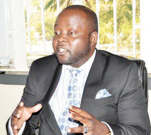 Fugitive “cashgater” Paul Mphwiyo loses house  