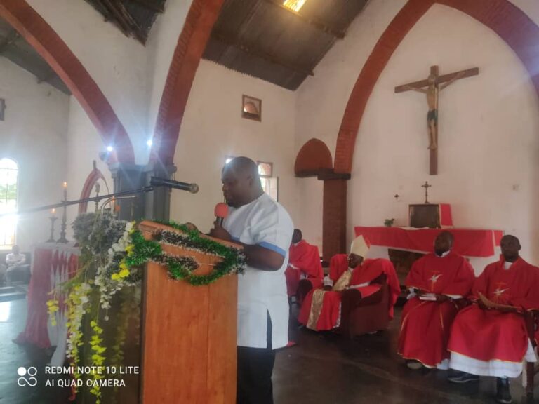 NANKHUMWA ATTENDS NSANJE CATHOLIC CHURCH FUNDRAISING MASS, DONATES K1 MILLION