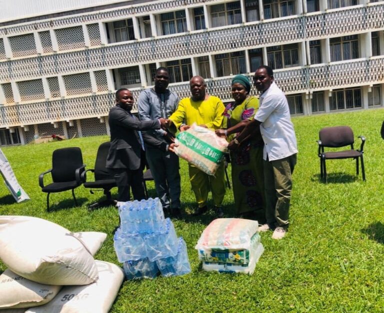 Lilongwe chiefs forum donates to people affected by Freddy