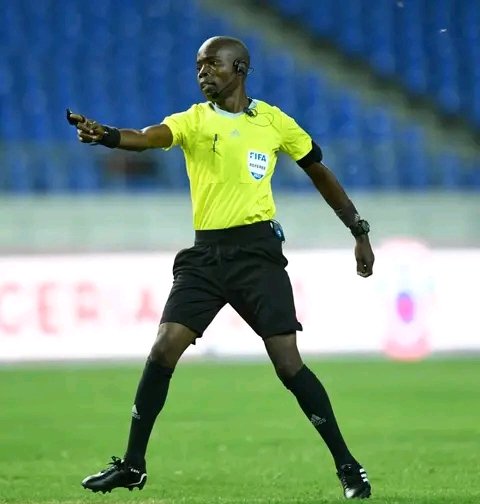 Malawi’s controversial referee Nkhakananga banned for 4-months ‘only’