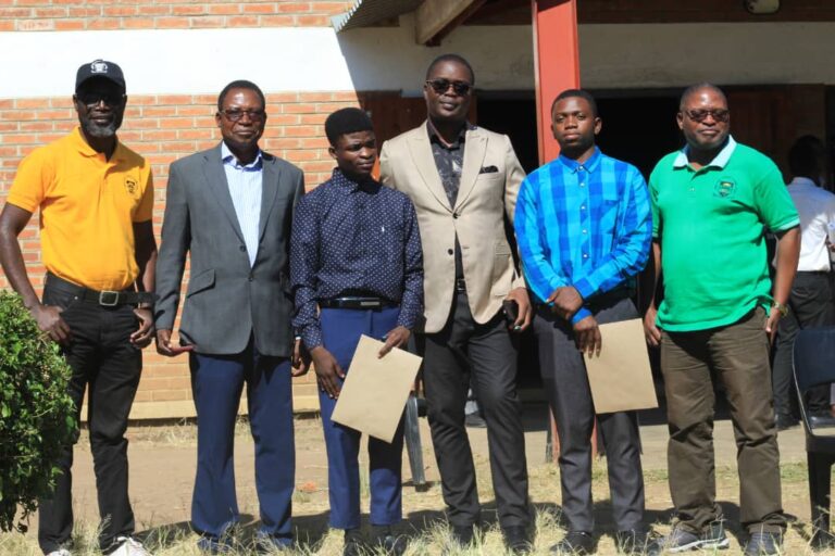 Dedza Secondary School Alumni Honor Top Students with Prestigious Awards